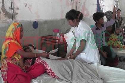 মাহফিলের খিচুড়ি খেয়ে শিশুসহ ২৫ জন হাসপাতালে ভর্তি

