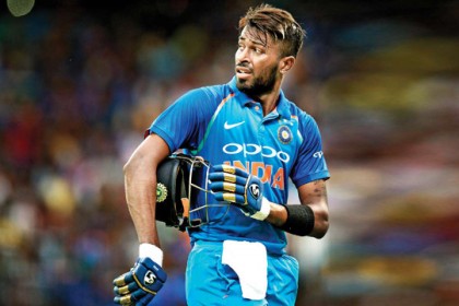 বিতর্কিত টুইট করে ফ্যাসাদে পড়েছেন হার্দিক পান্ডিয়া
