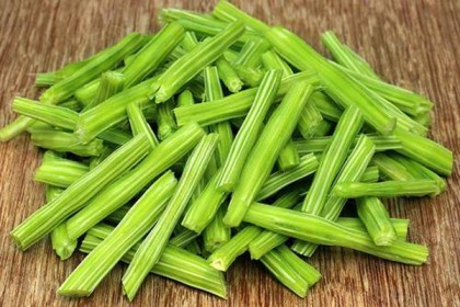 সজনে ডাঁটার ঔষধি গুণাগুণ