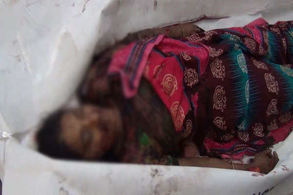 নরসিংদীতে স্ত্রীকে কুপিয়ে হত্যা