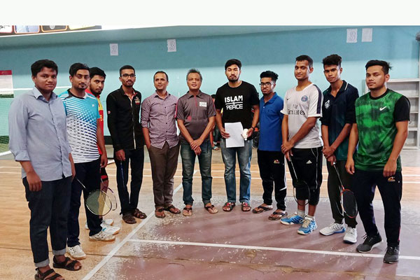 মাঠে গড়াল এমইউ ব্যাডমিন্টন টুর্নামেন্ট