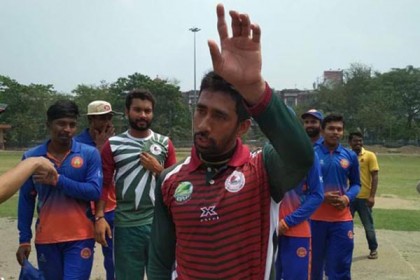 ২০ বলে সেঞ্চুরি!