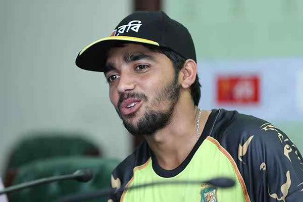 বিয়ে করছেন মুমিনুল হক