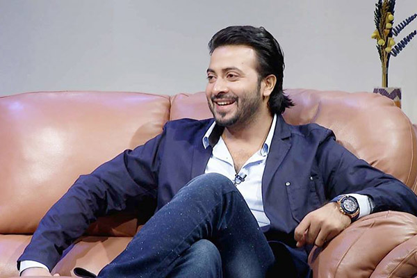 জন্মদিনে ভক্তদের জন্য শাকিব খানের উপহার