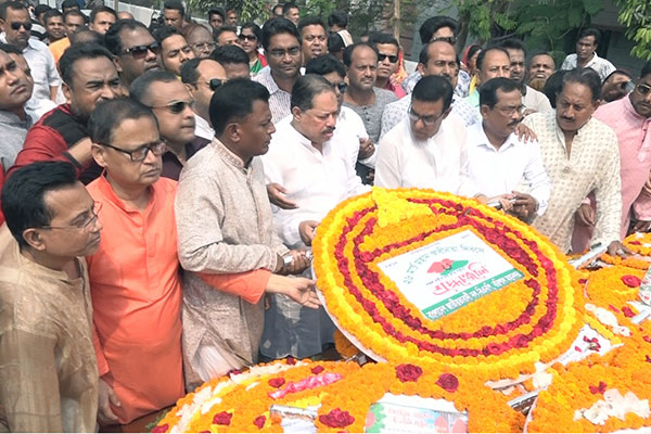বরিশালে যথাযোগ্য মর্যাদায় স্বাধীনতা ও জাতীয় দিবস উদযাপন