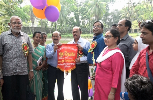শিশু মৃত্যুর হার কমাতে সাঁতার প্রশিক্ষণ কর্মসূচীর উদ্বোধন