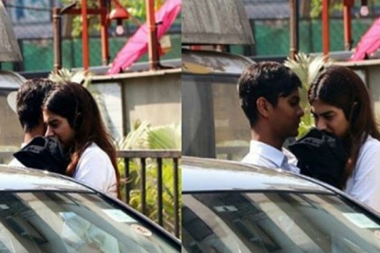 'ঘনিষ্ঠ' অবস্থায় ধরা পড়লেন শ্রীদেবী কন্যা!