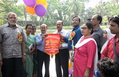শিশু মৃত্যুর হার কমাতে সাঁতার প্রশিক্ষণ কর্মসূচীর উদ্বোধন