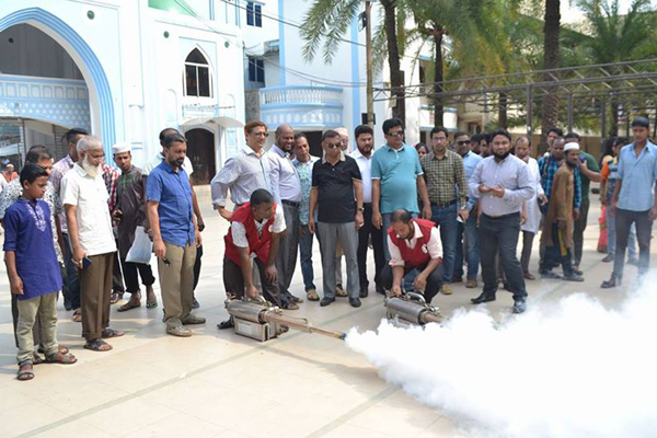 সিলেটে মশার বিরুদ্ধে অ্যাকশনে সিসিক

