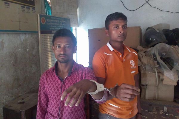 টেকনাফে ইয়াবাসহ আটক ২

