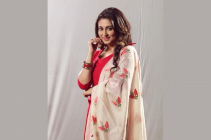 'বাংলাদেশ থেকেও কাজের প্রস্তাব পেয়েছি'