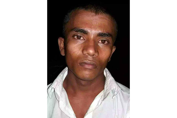 'দুই হাত রশি দিয়ে বেঁধে বউকে গলা টিপে মেরে ফেলি'