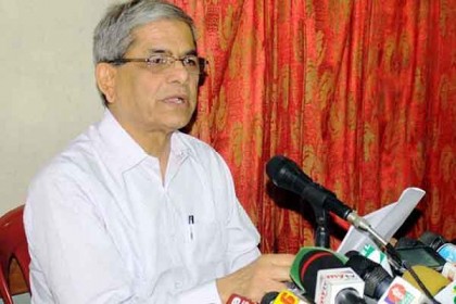 'অসুস্থ খালেদা জিয়ার কোনো তথ্য দিচ্ছে না সরকার' 