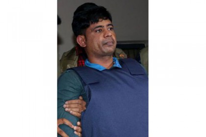 ভারতে পালানোর সময় আটক সেই যুবলীগ নেতা