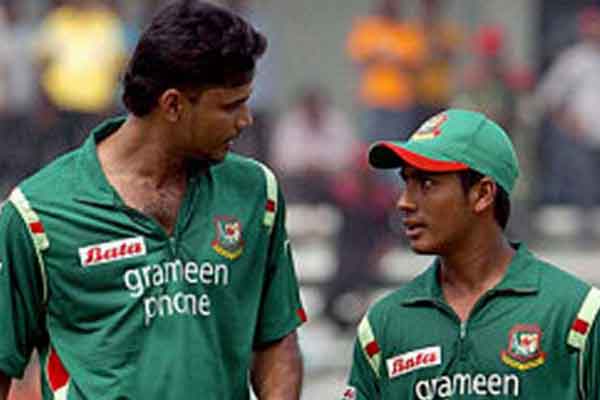 আশরাফুলকে বদলে দিলেন মাশরাফি 
