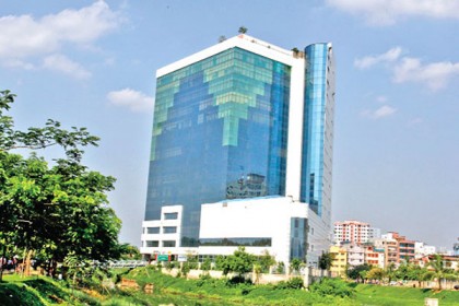 মুচলেকা দিয়ে এক বছর সময় পেল বিজিএমইএ
