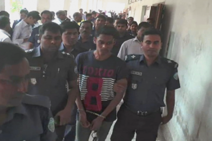 কুমিল্লায় জেএমবির সদস্য সন্দেহে আটক রিয়াদুল রিমান্ডে