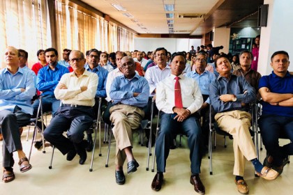 এমইউতে মতবিনিময় অনুষ্ঠিত

