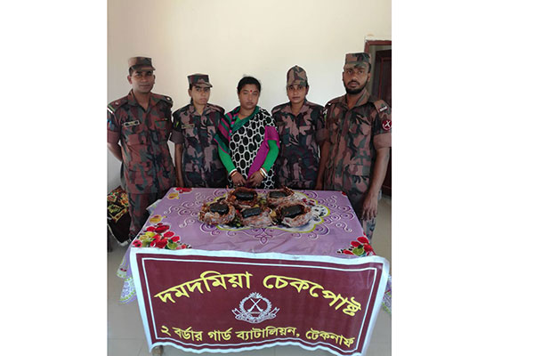 টেকনাফে সাড়ে ২১ হাজার ইয়াবা উদ্ধার, আটক ১