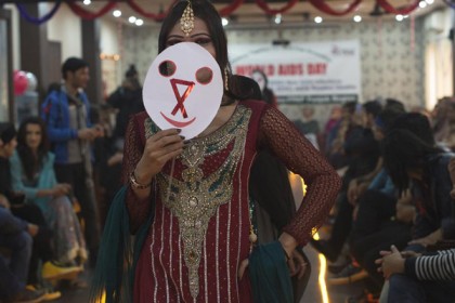 পাকিস্তানের নিষিদ্ধ পল্লীতে চীনাদের যেতে পুলিশি বাধা
