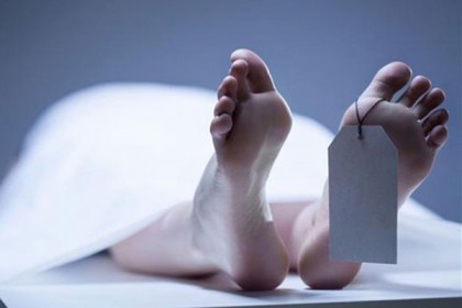 সিরাজগঞ্জে অজ্ঞাত নারীর গলাকাটা মরদেহ উদ্ধার 
