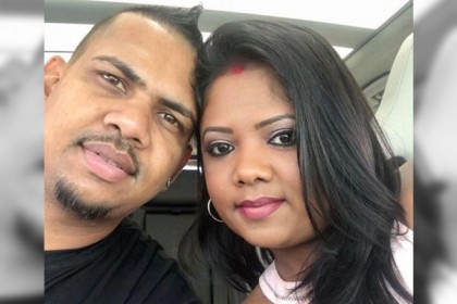 নারিন ও তার স্ত্রী নন্দিতার ভালবাসার অজানা গল্প