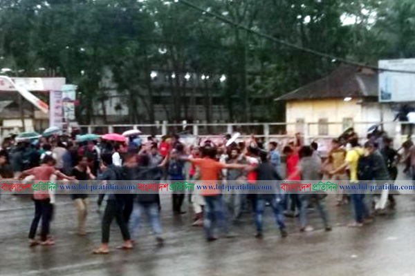 সিলেটে বৃষ্টিও থামাতে পারেনি কোটা সংস্কার আন্দোলন
