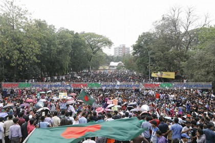 আন্দোলনে উত্তাল ঢাকা বিশ্ববিদ্যালয়