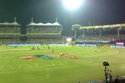আইপিএল চলাকালে মাঠে সাপ ছাড়ার হুমকি