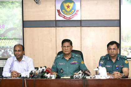 মঙ্গল শোভাযাত্রায় অংশগ্রহণকারীদের প্রত্যেককে তল্লাশি করা হবে
