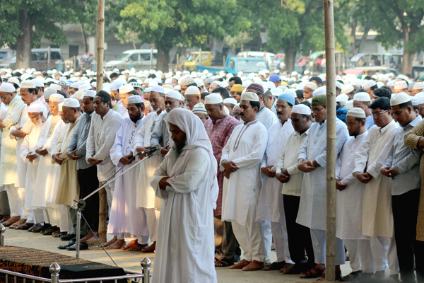 ঠাকুরগাঁওয়ে মির্জা ফখরুলের মায়ের দাফন সম্পন্ন