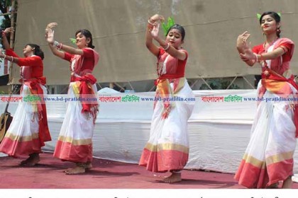 সিলেটে স্বতঃস্ফূর্তভাবে উদযাপিত হচ্ছে বাংলা নববর্ষ