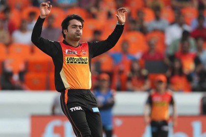 ম্যাচ সেরার পুরস্কার কাকে দিলেন রশিদ খান?