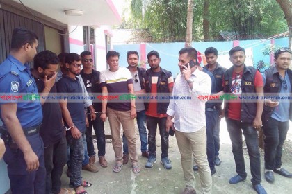 শিক্ষক নিয়োগ পরীক্ষায় প্রশ্ন ফাঁস চক্রের ১৫ সদস্য আটক