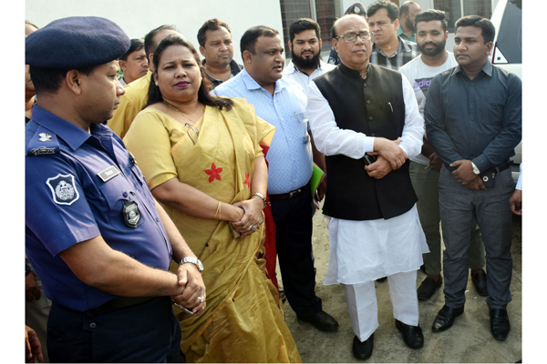 'বিএনপি ক্ষমতায় আসলে দেশে লুটপাট ও সন্ত্রাস বেড়ে যায়'