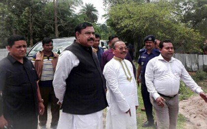 খাগড়াছড়িতে নৌমন্ত্রীর মৈত্রী সেতু-১ নির্মাণ কাজ পরিদর্শন