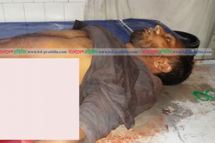 ময়মনসিংহে যুবককে কুপিয়ে হত্যা
