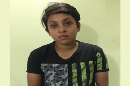 ১৪ হাজার ইয়াবাসহ নারী ক্রিকেটার গ্রেফতার 
