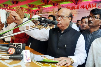 সাহস থাকলে মাঠে আসুন: স্বাস্থ্যমন্ত্রী

