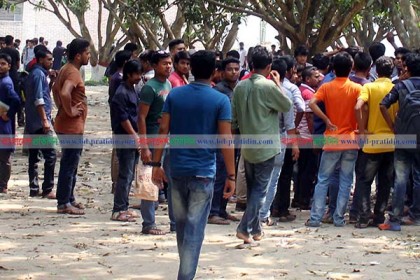 
ইবিতে ছাত্রলীগের দু'গ্রুপের ধাওয়া-পাল্টা ধাওয়া
