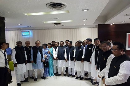 বিজেপির আমন্ত্রণে ঢাকা ছাড়লেন আওয়ামী লীগের প্রতিনিধি দল