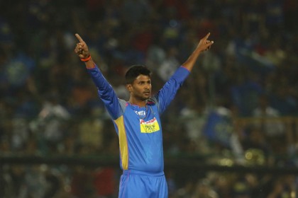 ফের শেষ ওভারে হার মুস্তাফিজদের