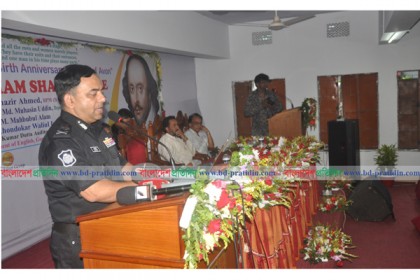 'শেক্সপিয়ারের কাছ থেকে নতুন প্রজন্মের অনেক কিছু শেখার আছে'