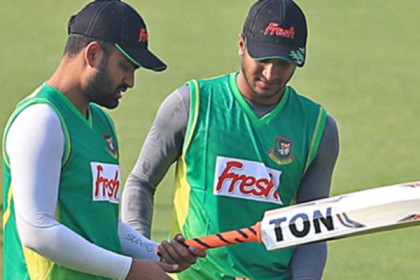 বিশ্ব একাদশে সাকিব-তামিম