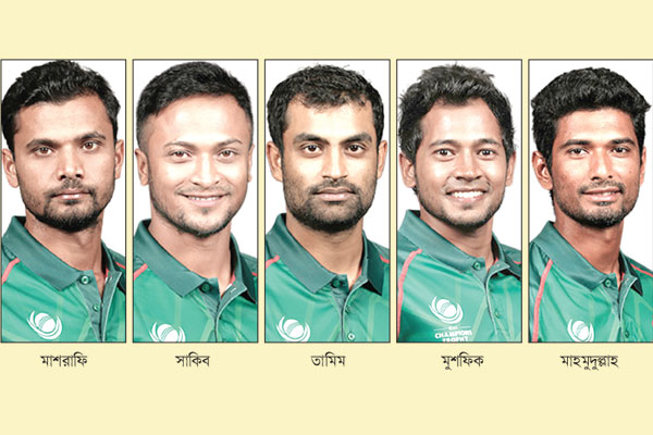 ধরাছোঁয়ার বাইরে তারা!