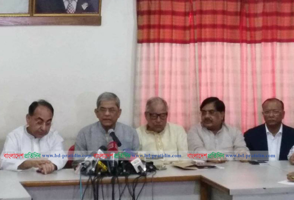 পাসপোর্ট আর নাগরিকত্ব এক নয় : মির্জা ফখরুল