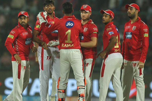 রুদ্ধশ্বাস জয়ে ফের লিগ শীর্ষে প্রীতির পাঞ্জাব