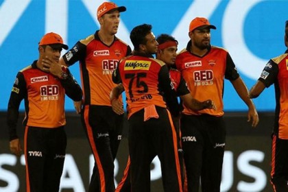 সাকিবের হায়দরাবাদের কাছে ধরাশায়ী মুস্তাফিজের মুম্বাই