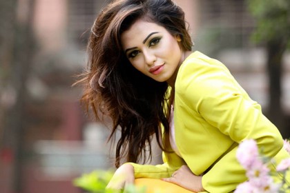বিয়ে নিয়ে যা বললেন নুসরাত ফারিয়া