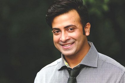 ৪ লাখ ছাড়িয়ে শাকিবের ফ্যান গ্রুপ